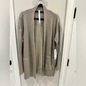 Brand new with tags lululemon cashlu sweater